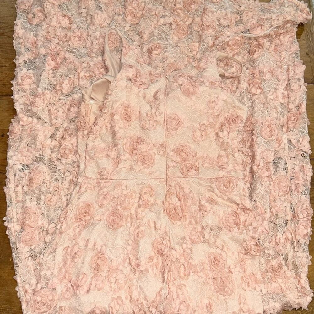 Xscape Lace Maxi peach 3D Floral wedding Guest dress Size 14 - Picture 7 of 8